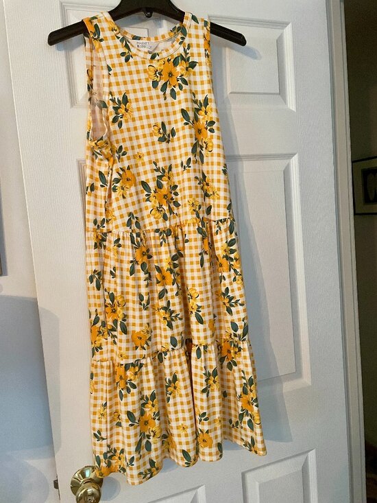 Market & Spruce Dresses & Skirts - Bright, Breezy Summer Dress